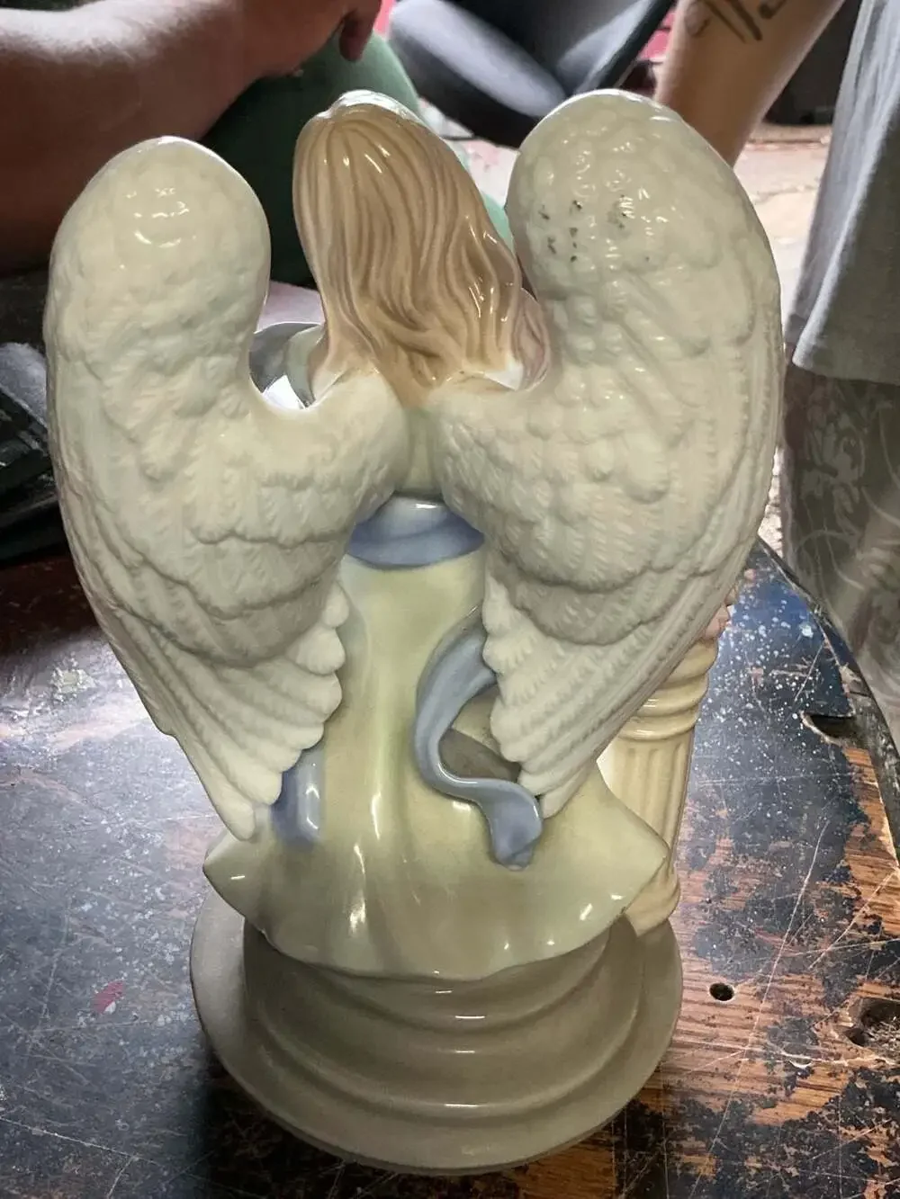 Musical Angel Figurine with Cat and Rose Bouquet, Plays Joy to the World